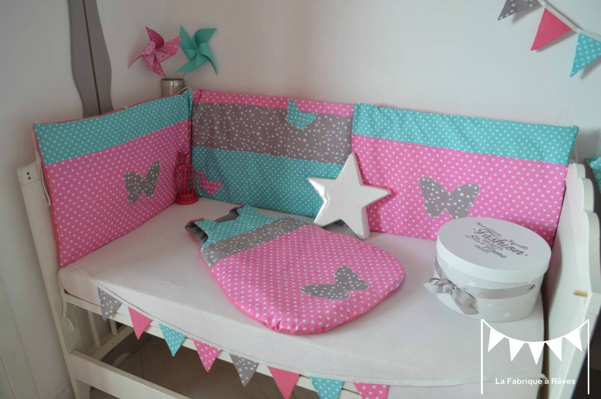Décoration chambre bébé fille rose et gris ~ kategorie : logodosia.net