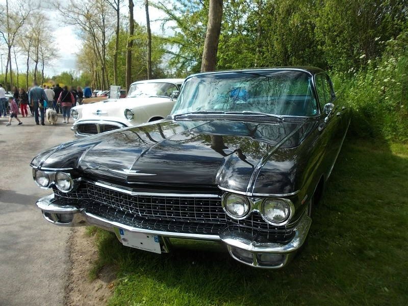 CadillacDevilleSedan6windows1960av