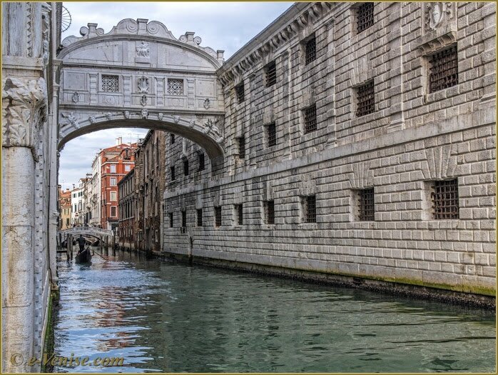 Venise pont-des-soupirs-venise