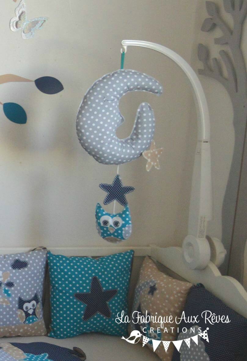 Mobile musical lune hibou chouette étoiles marine beige gris ...