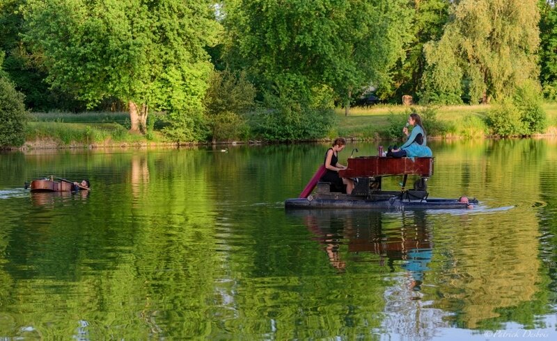 Le pianO du lac à Luisant, ©Patrick