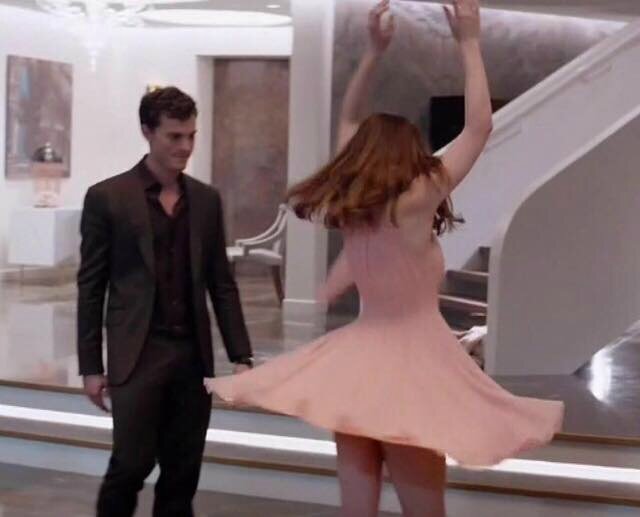 50 Nuances De Grey Non Censuré Quelques images supplémentaires du nouveau trailer de Cinquante Nuances
