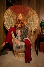 Wicker_sitting_inspiration-model-021-1