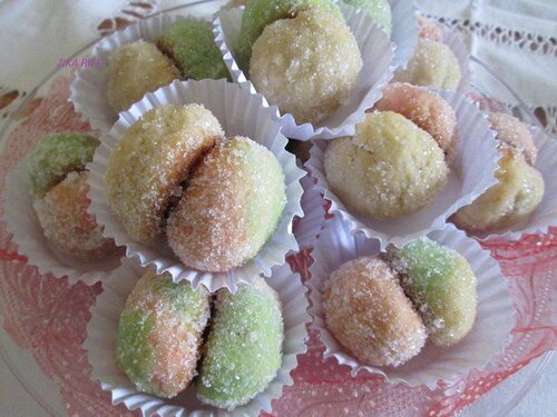 Biscuits el mohguen, gâteaux secs Algériens à la douille ( Halwet el  lambout ) - Cuisine De Zika