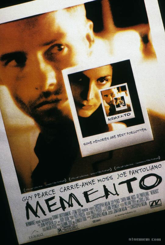 Critique Cinema Yvenou 9 Memento L Enquete Qui Prend Aux Tripes De Nolan Yvenou Critiquer Aka Yvenou Sur Youtube