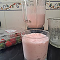Milkshake de fraises et de melon à la vanille