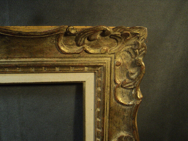 Cadre style Louis XV