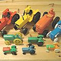 00376 ensemble de tracteurs agricoles marques diverses