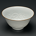 A small molded 'Dragon' bowl, Transitional period, mid-17th century