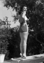 swimsuit-bicolore_1_piece-style-1945-Ann_Rutherford-1