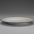 White glazed plate, song dynasty (960-1279)