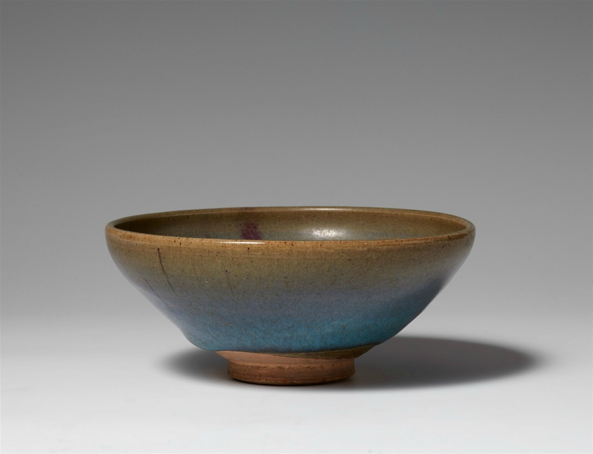 A blue-glazed Junyao bowl, Yuan dynasty (1279-1368)