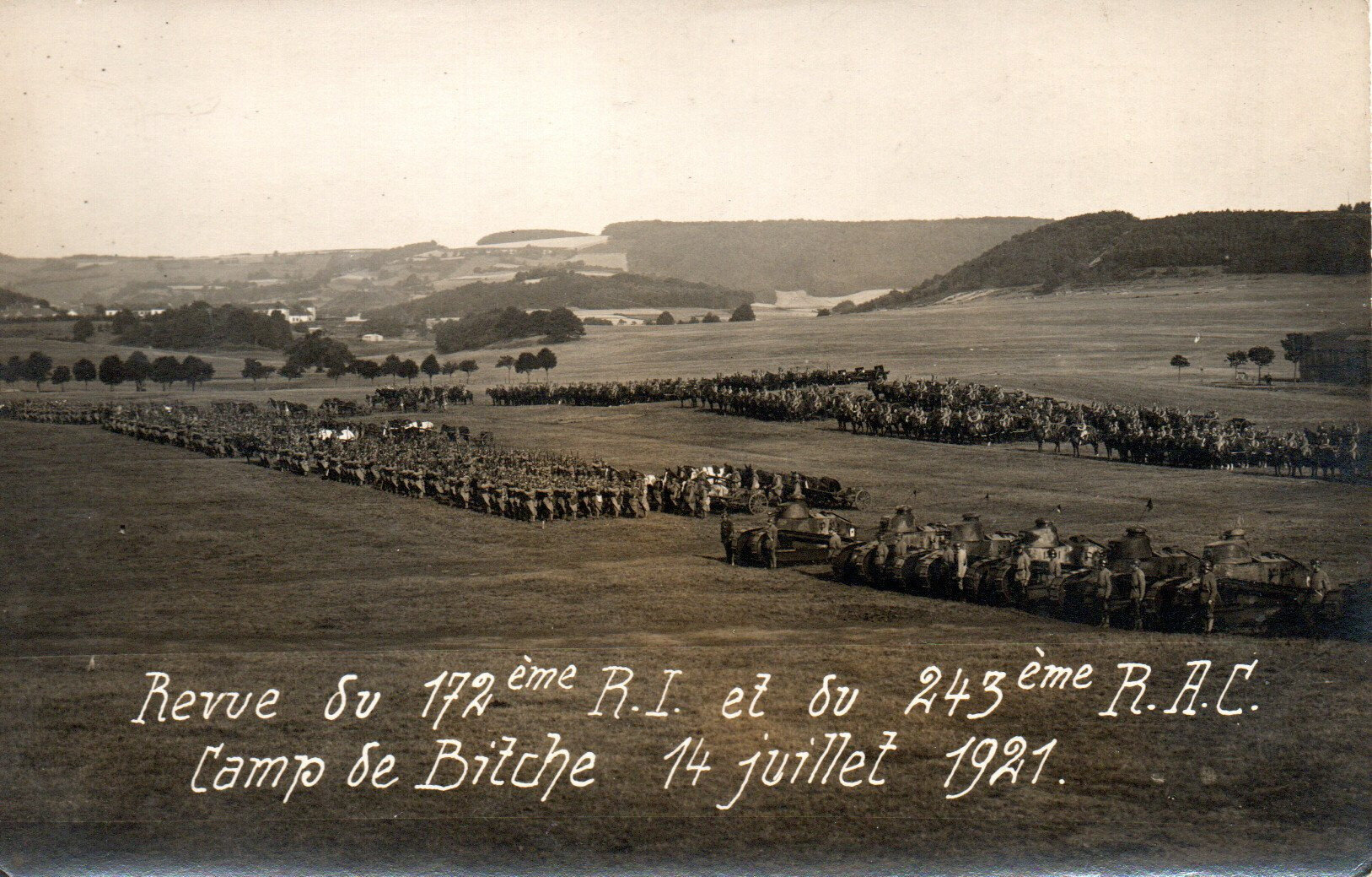 Revue du 172e RI et du 243e RAC, Camp de Bitche 14 juillet 1921