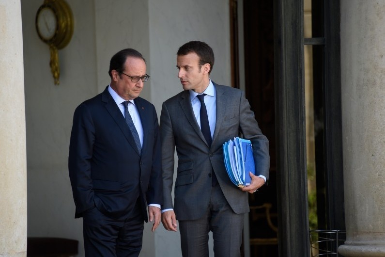 ob_c7d416_7779774686-francois-hollande-et-emmanu