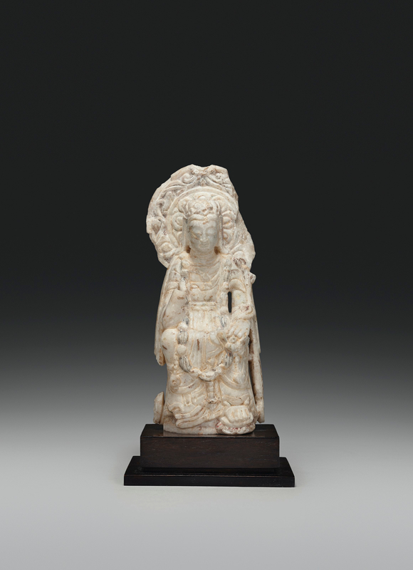 2019_NYR_16950_0848_000(a_rare_well-carved_white_marble_figure_of_a_pensive_bodhisattva_sui_dy)