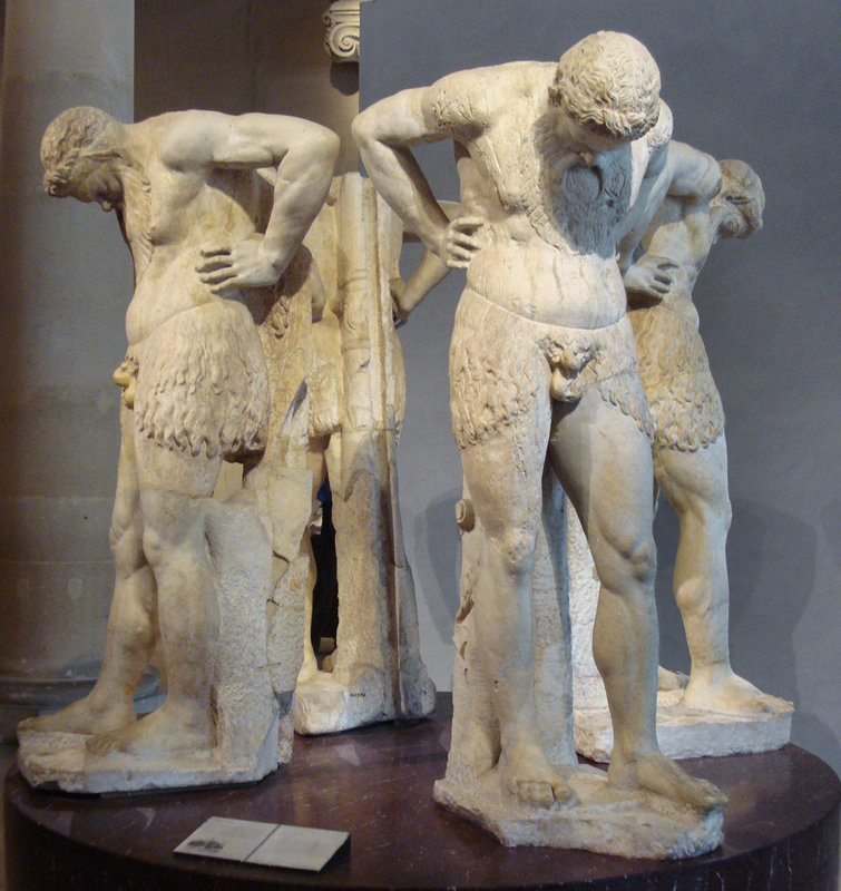 Sátiros_atlantes_-_sec_II_-_Louvre