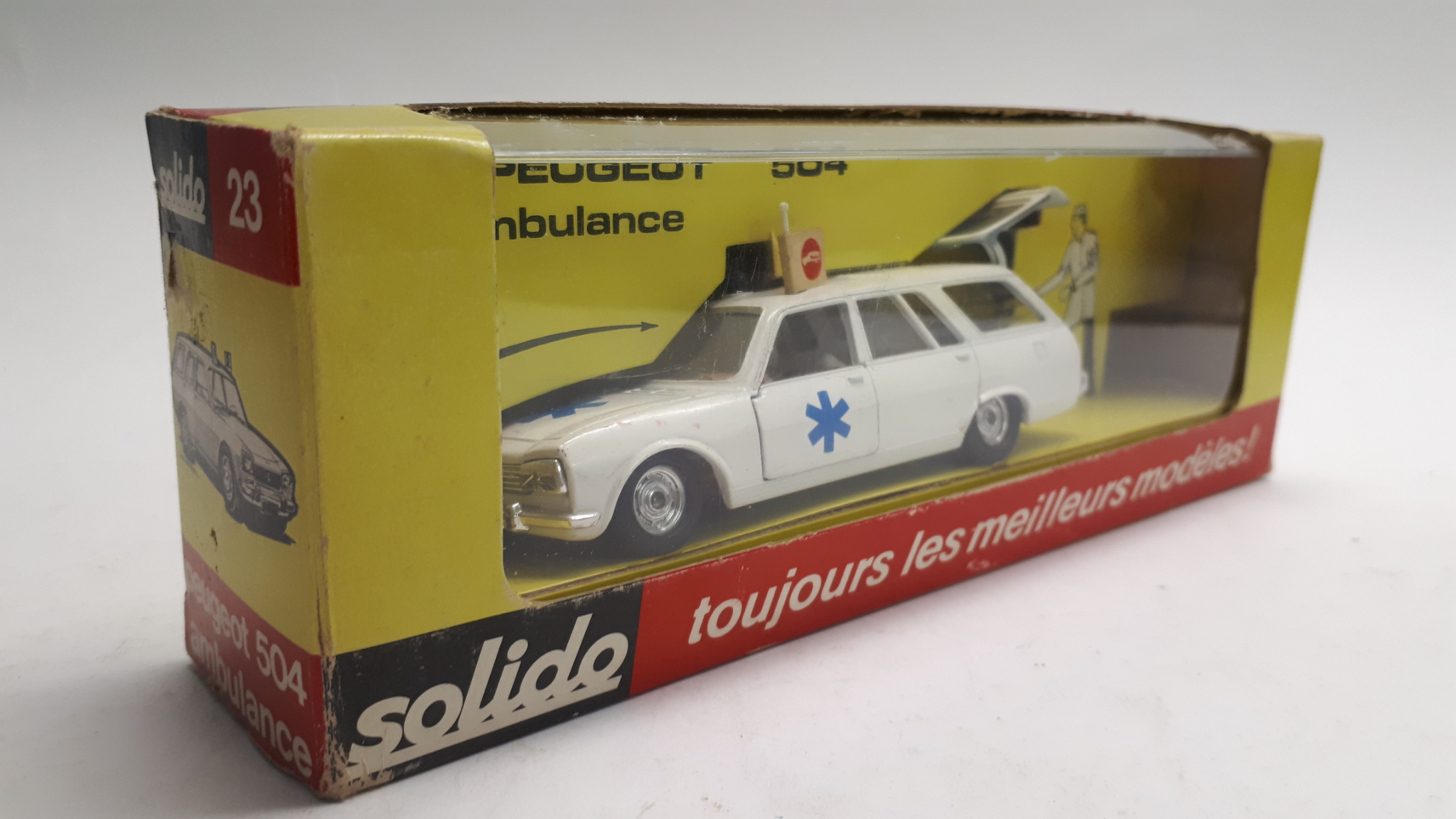 Peugeot 504 ambulance. Solido. #23. 1/43. - Stefautocollection74