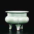 Brûle-parfum en porcelaine céladon longquan. chine, dynastie song (960-1279)