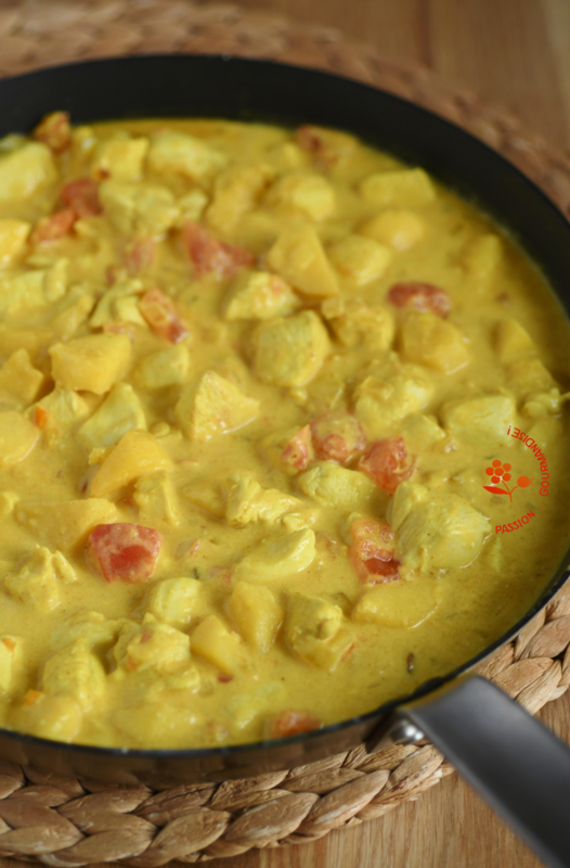 Crumble poulet, pomme, tomate, lait de coco & curry_2