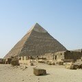 Le Caire, les Pyramides de Guiseh, que dire? Il faut être au pied pour mesurer ce qu'elles représentent.