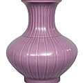 A very rare monochrome lilac-coloured vase. china, early 19th cent. (qing-dynasty 1644-1911).