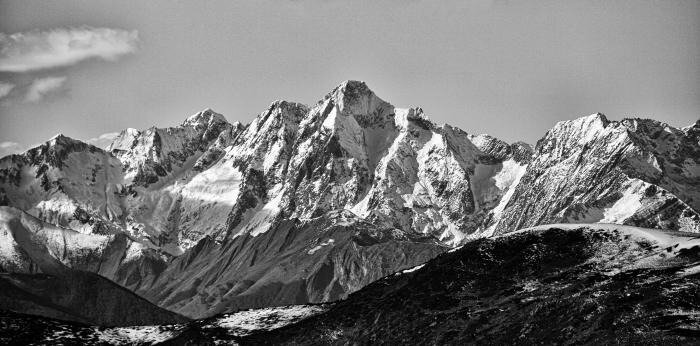 Montagne Noir Et Blanc Cliches De Montagne Et D Ailleurs