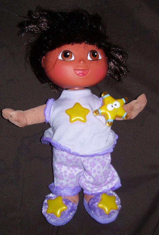 poupee dora