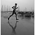 Course contre la pluie ....