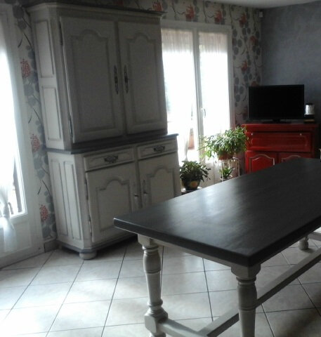 relooking buffet table chaise armoire rénovation patine peinture décapage ponçage sablage aérogommage vernis laque