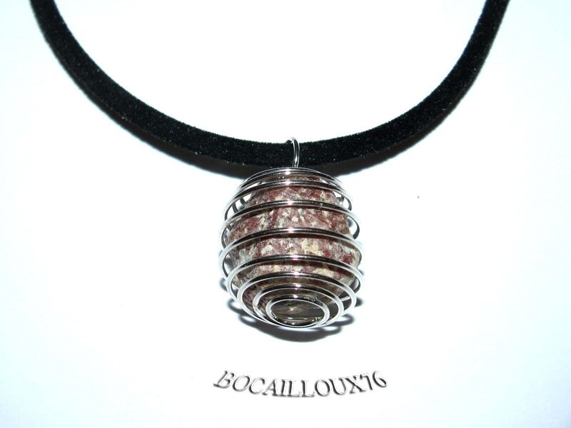 Collier PENDENTIF Cage Midi GRENAT 34 + Cordon NOIR