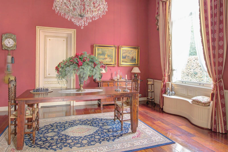 LE PETIT CHATEAU (13)