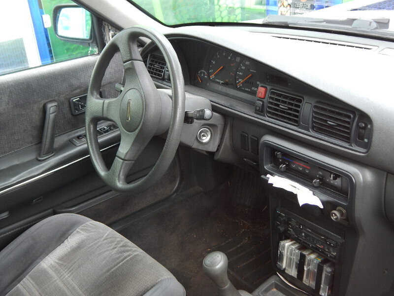 Mazda626bkint