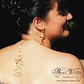 Boucles d'oreilles mariage originale, pendantes doré à l'or fin, avec bijou de dos