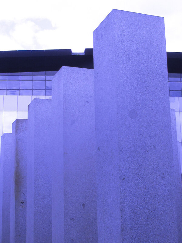 200313 265 071