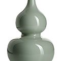 A fine imperial celadon-glazed double-gourd vase, china, underglaze blue qianlong seal mark and period