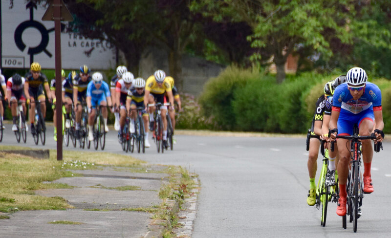 CANTONALE 2019 COURSE LIGNE échappés peloton maillot jaune