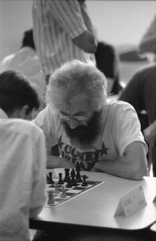 N 93 15 14 4e tournoi d'échecs open de Guichen