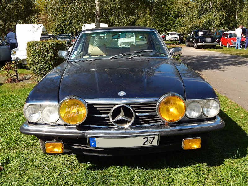 Mercedes500SLCC107av
