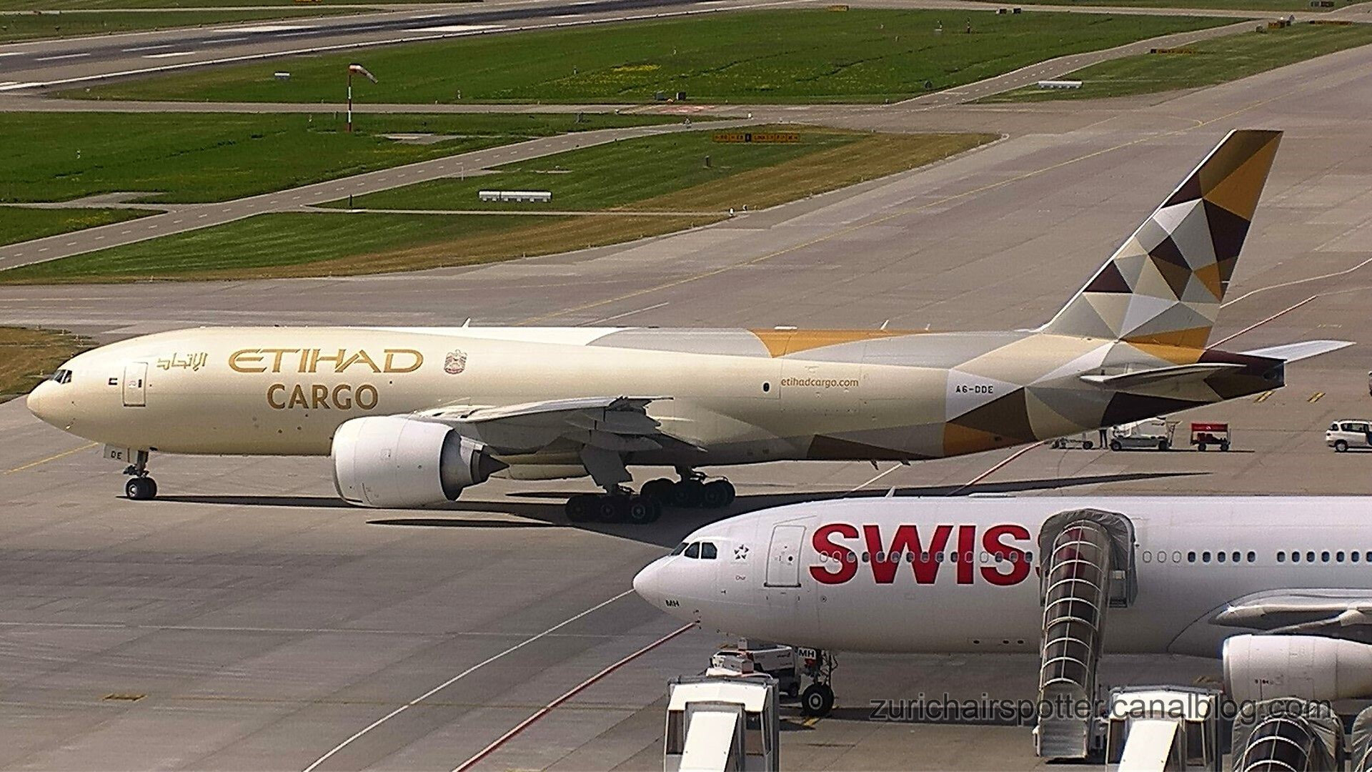 etihad airways one world