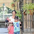 Barcelone, Poble Espanyol, mes filles J., E. et moi, mai 2011
