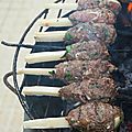 Brochettes de bœuf à la canne à sucre pour épater