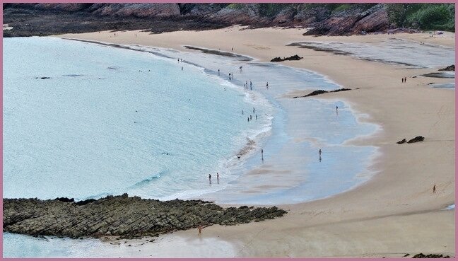 Plage naturiste de Lourtouais