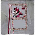 Pritége carnet de santé à broder SOURIS ANGE