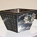 Black lacquer with mother-of-pearl inlaid square dou, early qing dynasty