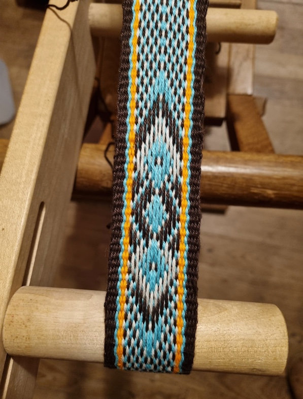 Baltic weaving 3 colors 87
