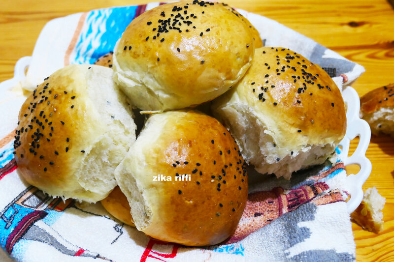 petits pains spongieux pour hamburgers 01