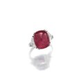 Attractive ruby and diamond ring